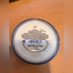 bareMinerals Mineral Veil, Complexion Rescue | Mineral Veil Finishing Powder